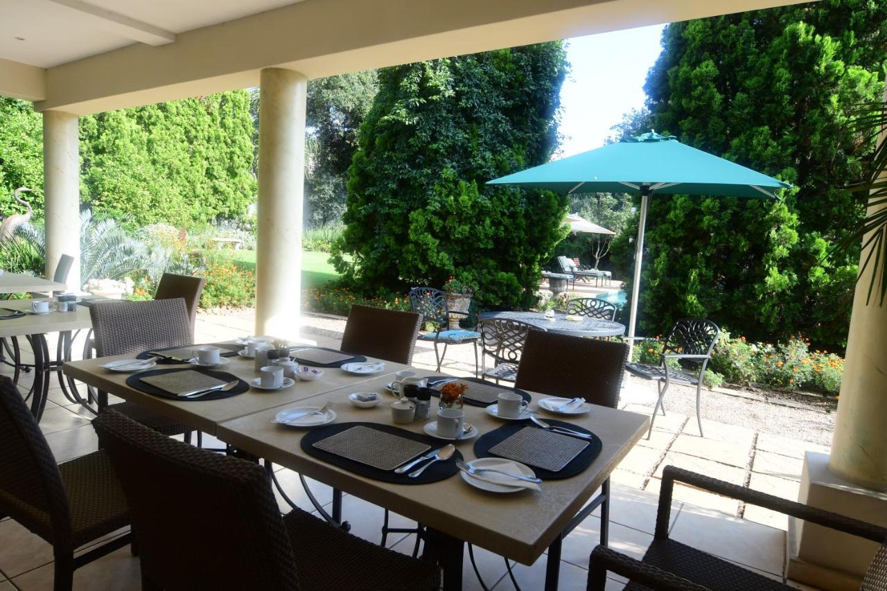 Highgrove Guesthouse Йоханесбург Екстериор снимка