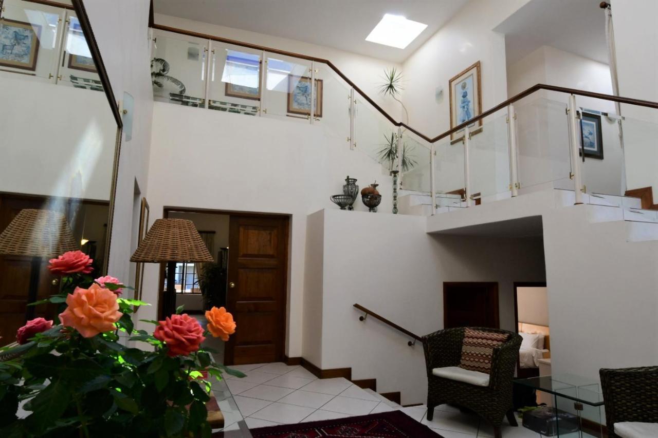 Highgrove Guesthouse Йоханесбург Екстериор снимка
